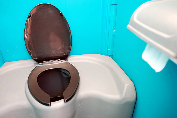 Portable Toilet Options We Offer in Hudson, IL